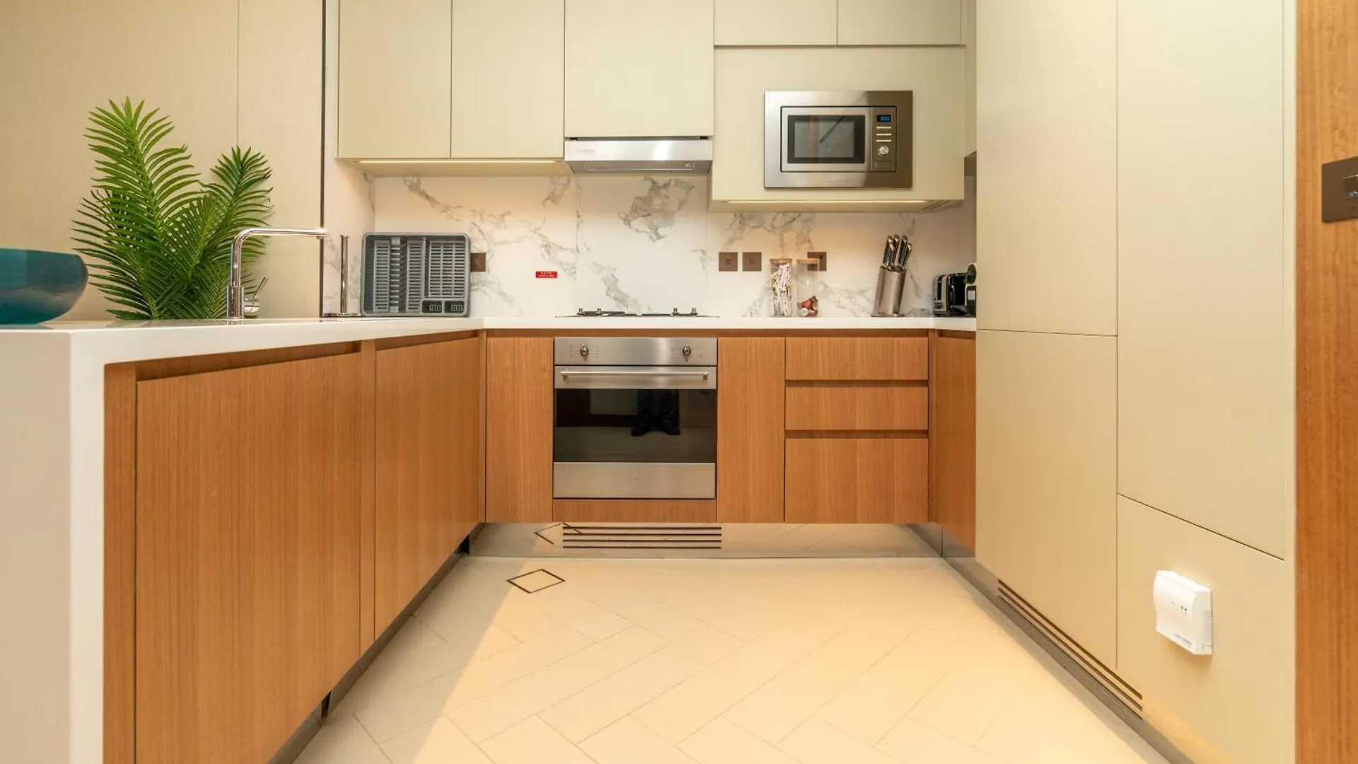 Downtown Luxury, The Address Opera Residences, 2Br Burj View Dubaj Apartament