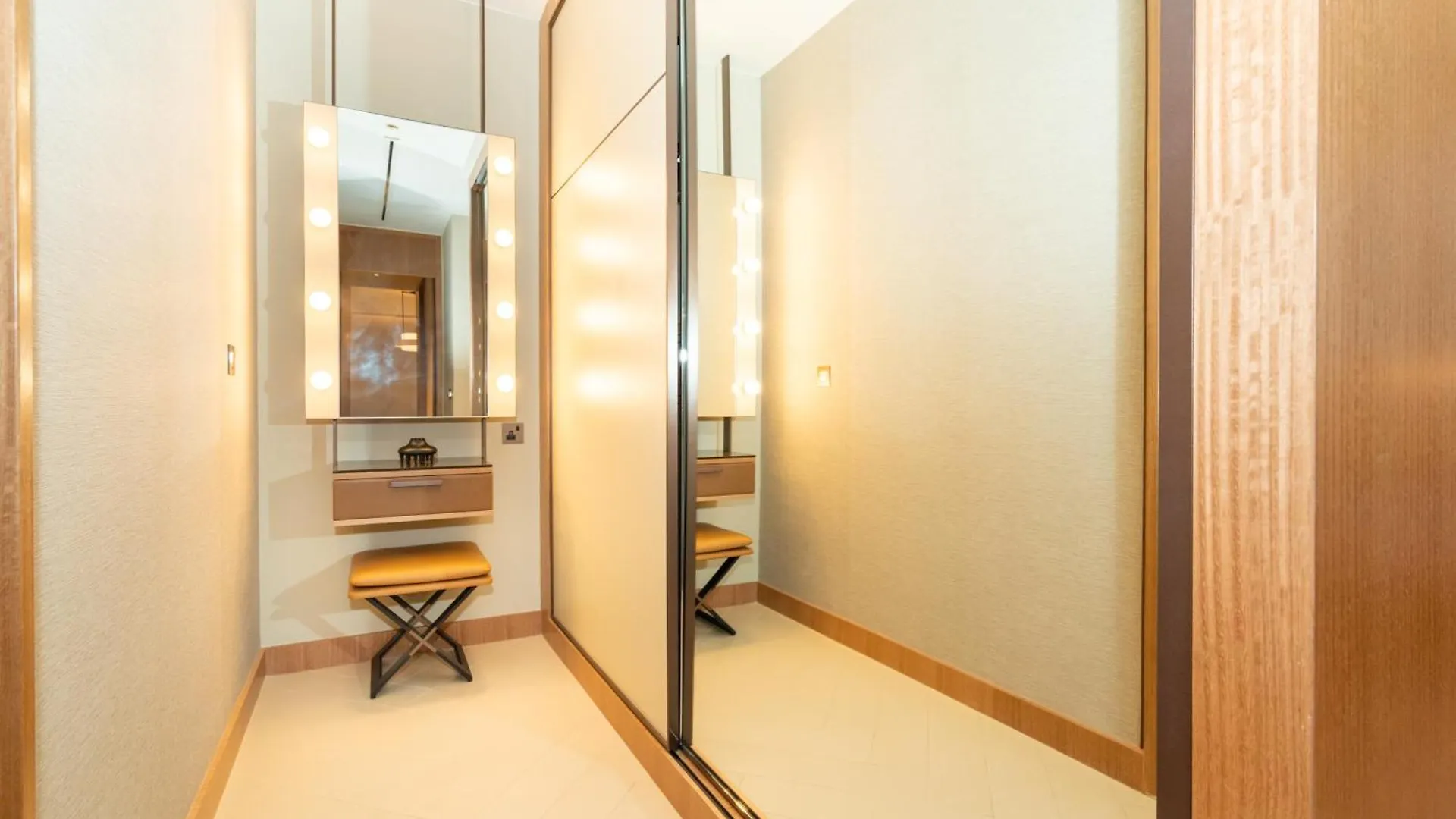 Apartament Downtown Luxury, The Address Opera Residences, 2Br Burj View Dubaj